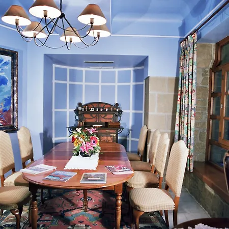 Castillo El Collado Hotel 2*