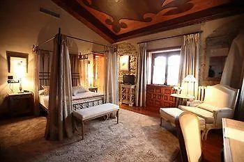 Castillo El Collado 2*