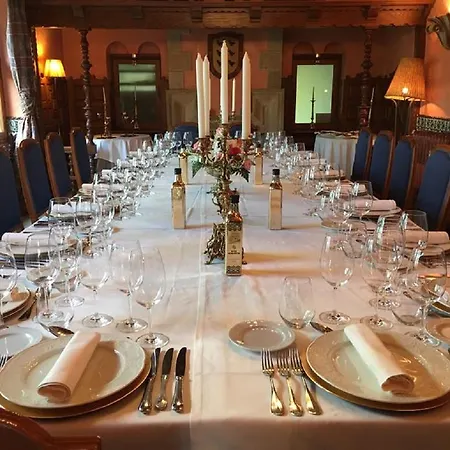 Hotel Castillo El Collado 2*