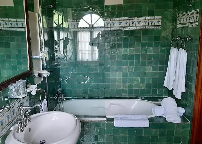 Hotel Castillo El Collado