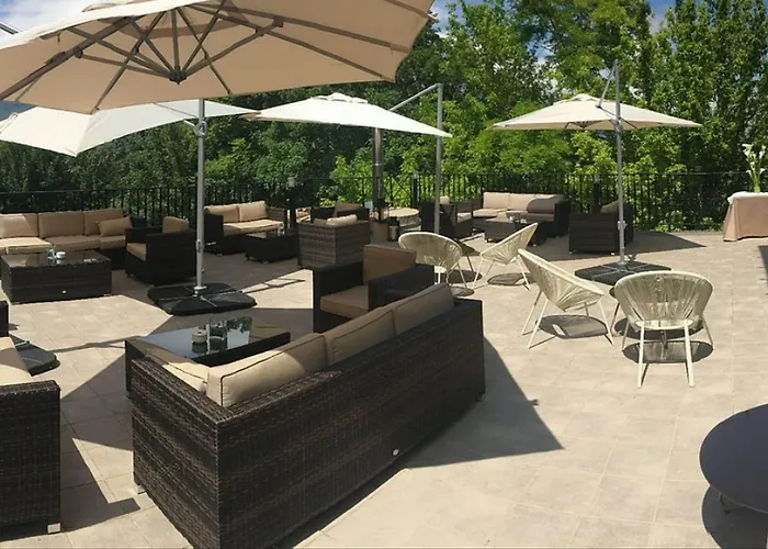 Hotel Castillo El Collado