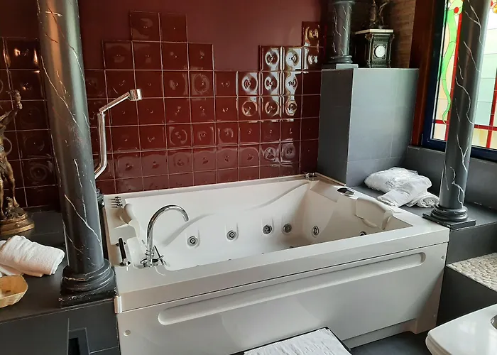 Hotel Castillo El Collado