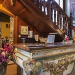 Hotel Castillo El Collado 2*
