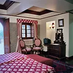 Hotel Castillo El Collado 2*