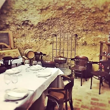 Ξενοδοχείο Castillo El Collado 2*