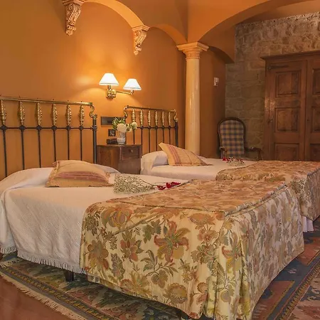 Castillo El Collado Hotel