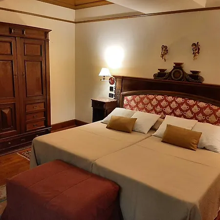 Hotel Castillo El Collado