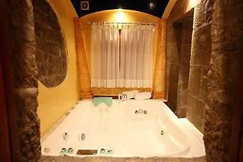 Hotel Castillo El Collado 2*